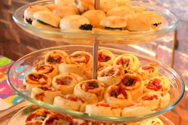 ميني بينزا و بيتزا رولز