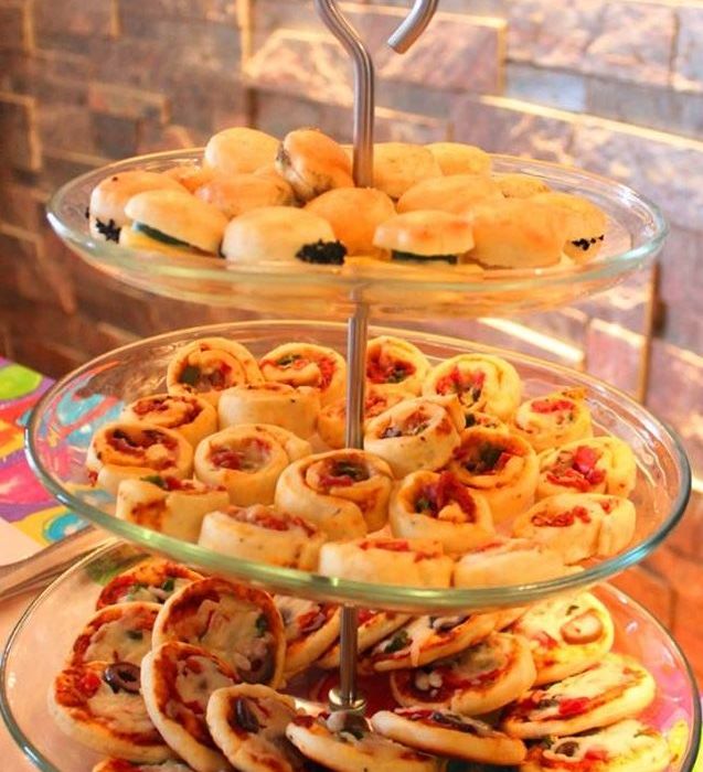 ميني بينزا و بيتزا رولز