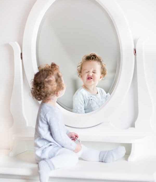 في قلبي طفل